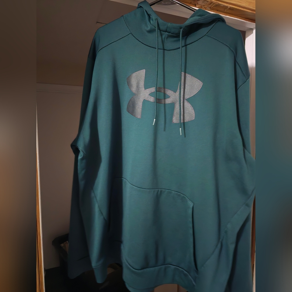 Under Armour training hoodie